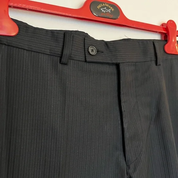 Elite navy blue pinstriped men’s dress pants - Picture 6 of 8